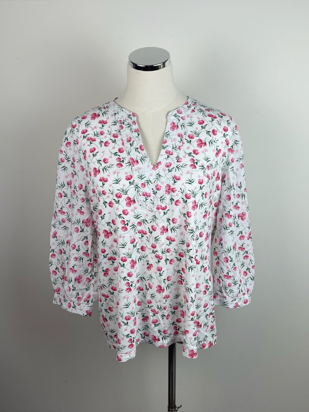 Style & Co. White Red Green Floral Blouse Top Women Medium Casual